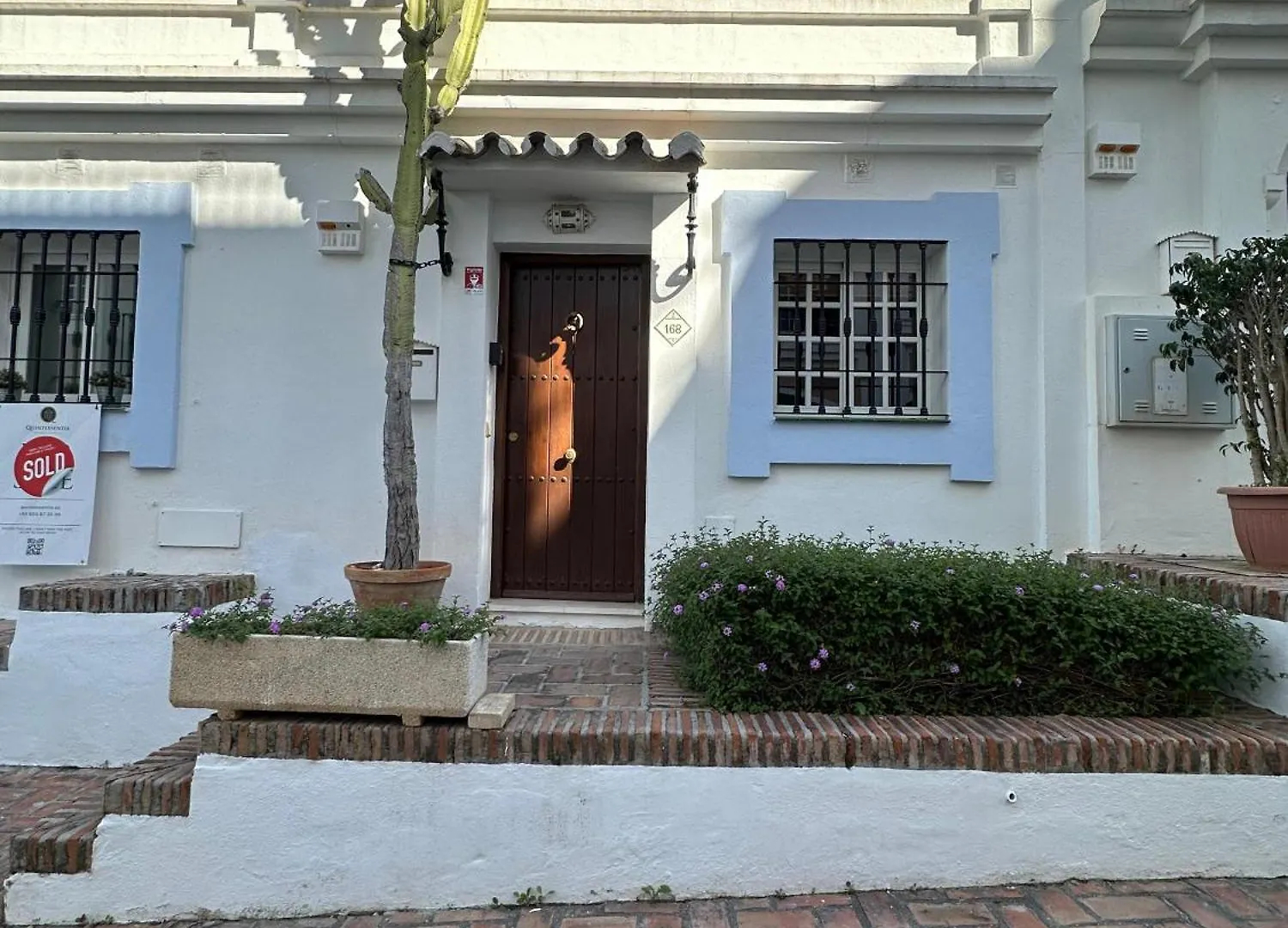 Apartamento Aloha Pueblo, Garden , Rooftop View Marbella 3-Storey Townhouse